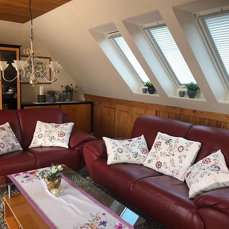 Wohlfuehlen In Gepflegter 70 Qm Oberwohnung Marienhafe Exteriör bild